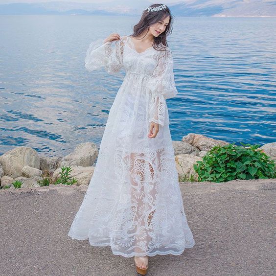 váy trắng đi biển 2021